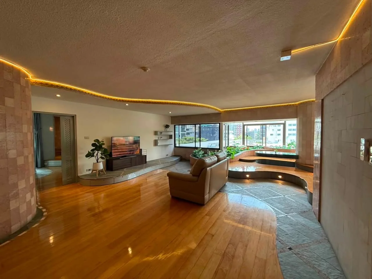 2 Bedroom condo in Sithakarn Condominium