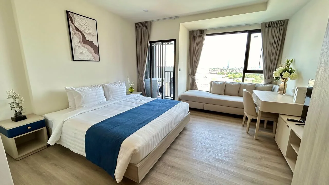 Studio condo in Origin Place Bangna