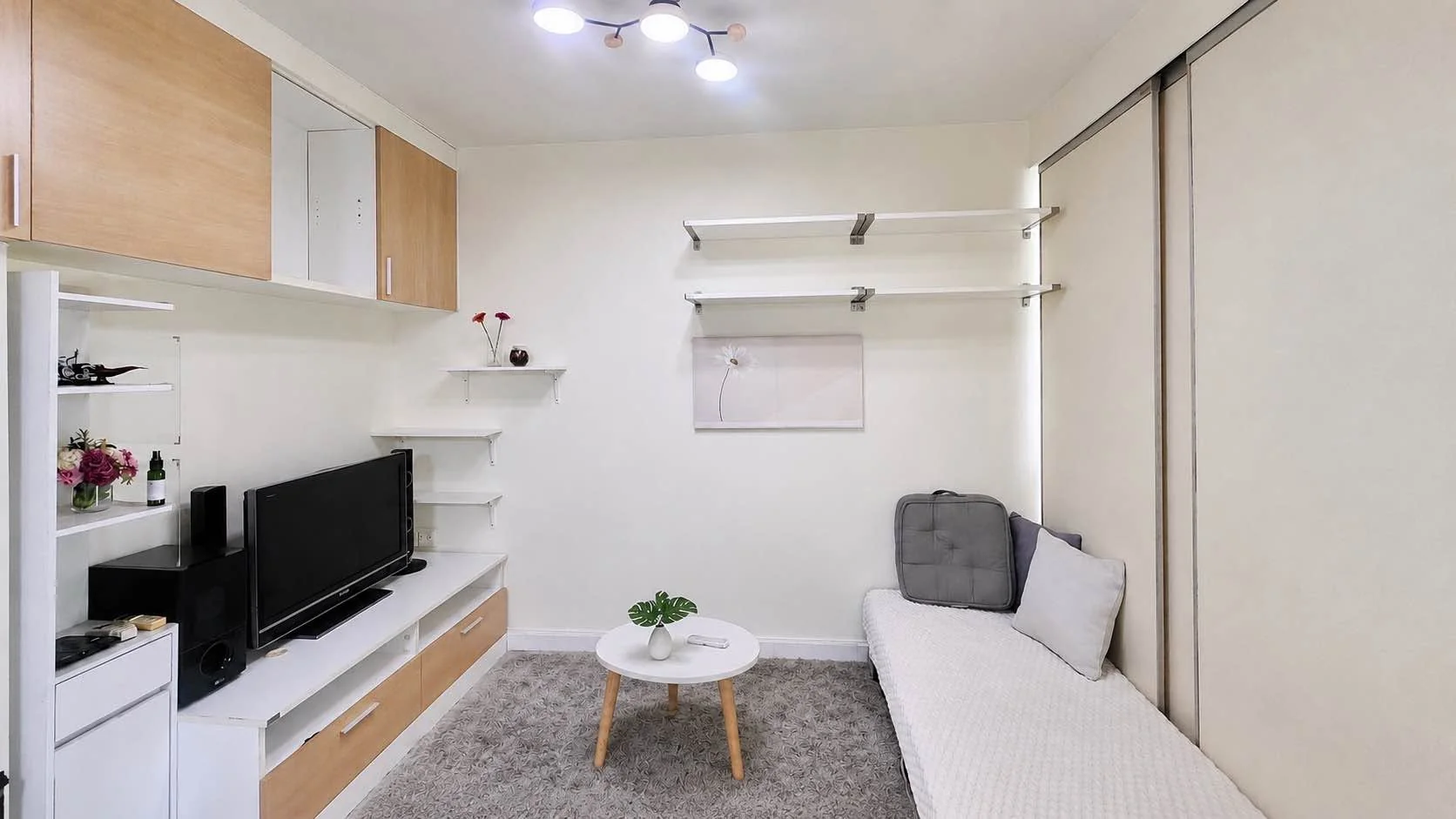 1 Bedroom condo in The IRIS Rama 9-Srinakarin