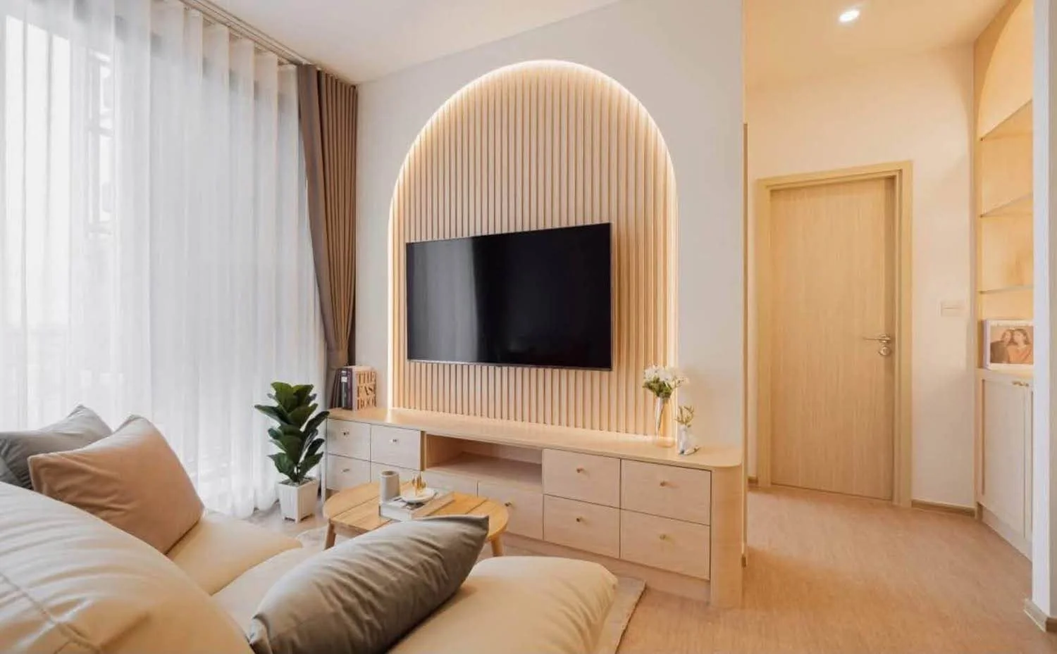 2 Bedroom condo in Maru Ekkamai 2