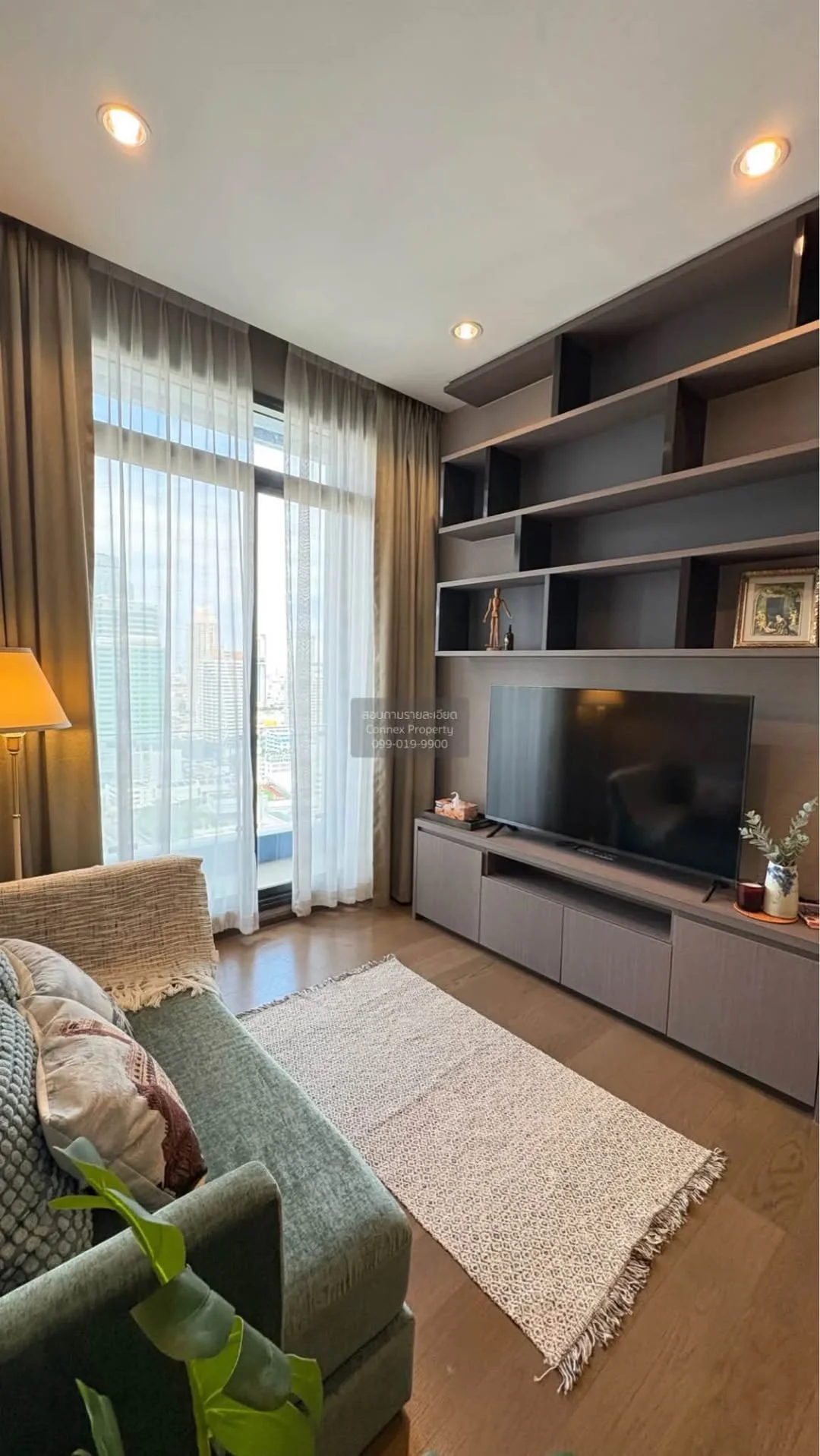 2 Bedroom condo in The Diplomat Sathorn