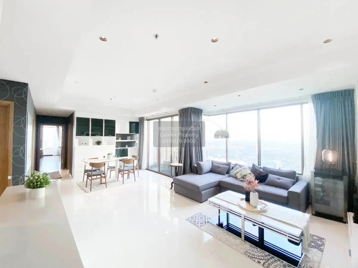 2 Bedroom condo in The Emporio Place