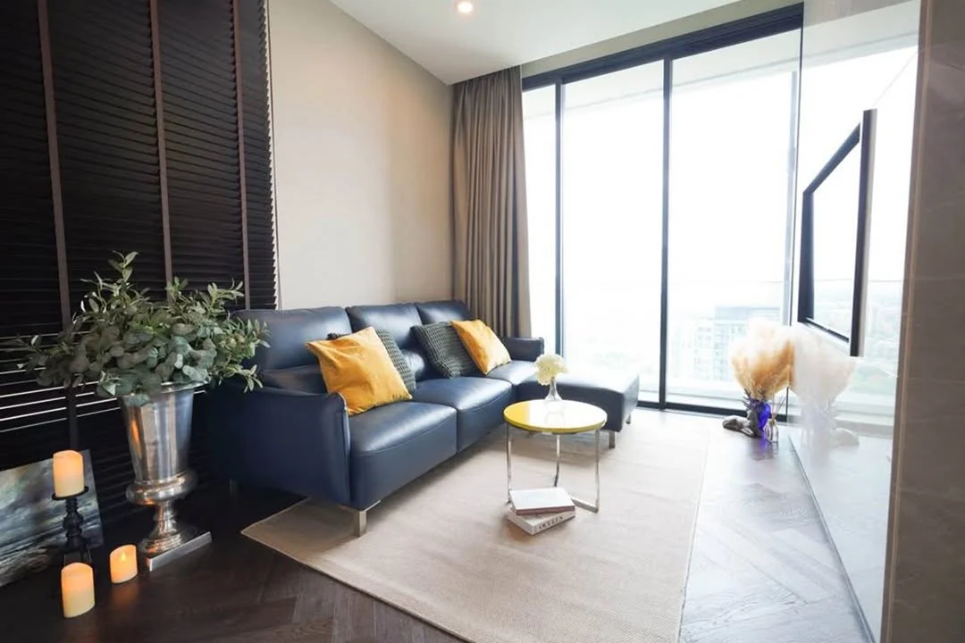 2 Bedroom condo in The Esse Sukhumvit 36