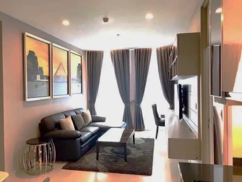 2 Bedroom condo in Noble Ploenchit