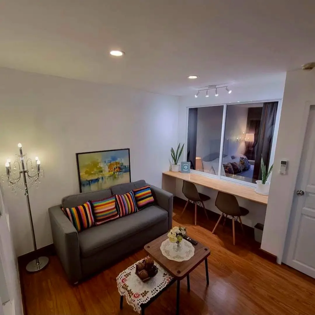 1 Bedroom condo in Surawong City Resort
