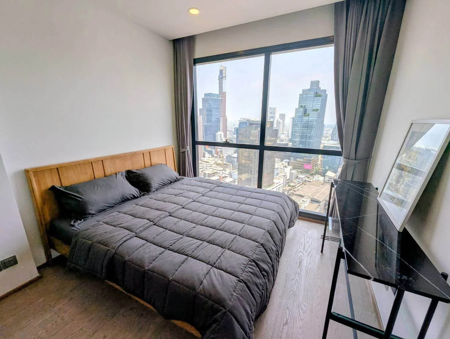 2 Bedroom condo in ASHTON Chula-Silom