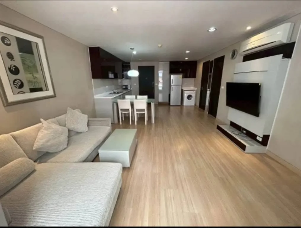 2 Bedroom condo in The Address Pathumwan