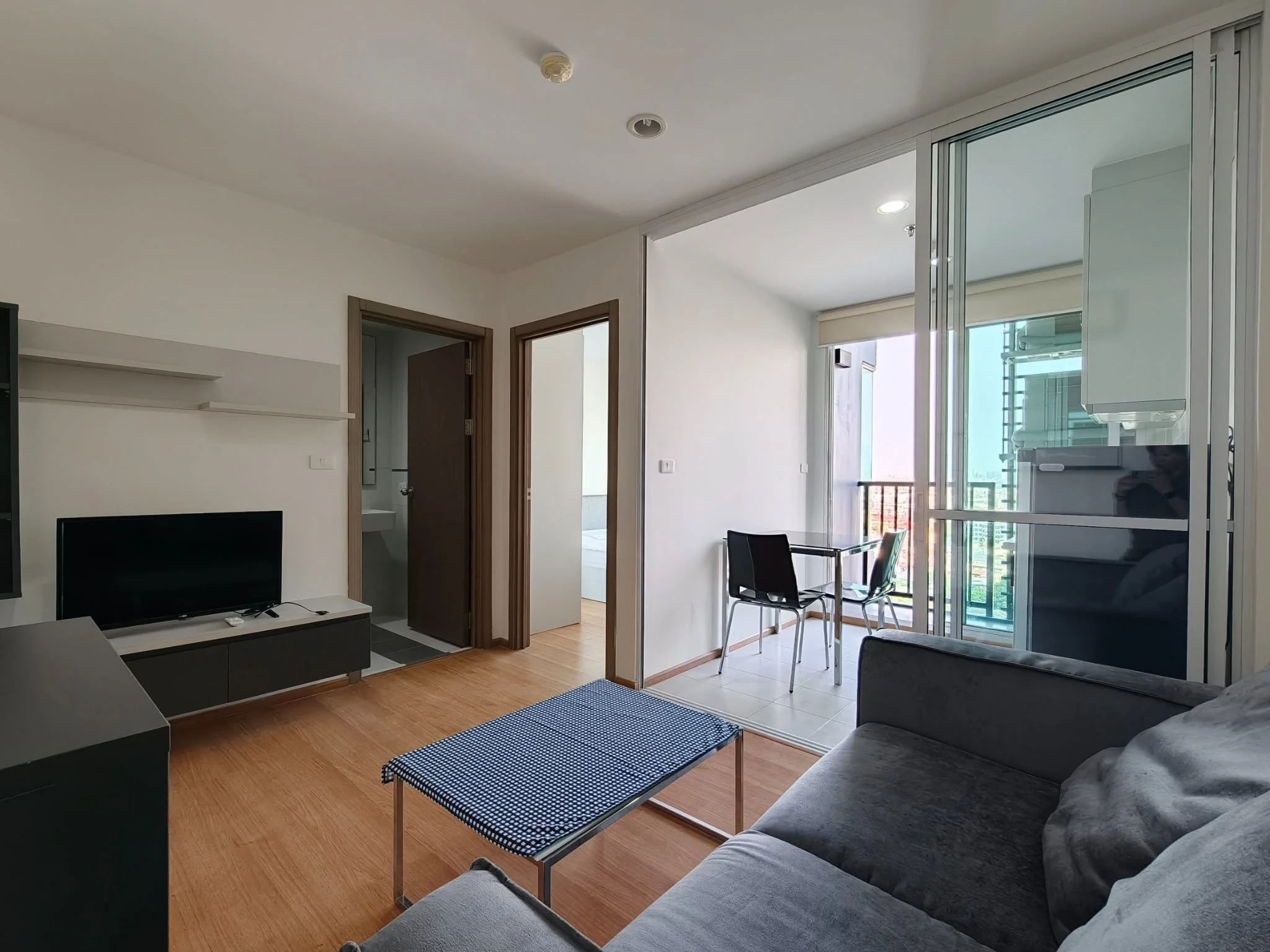 1 Bedroom condo in The Base Sukhumvit 77