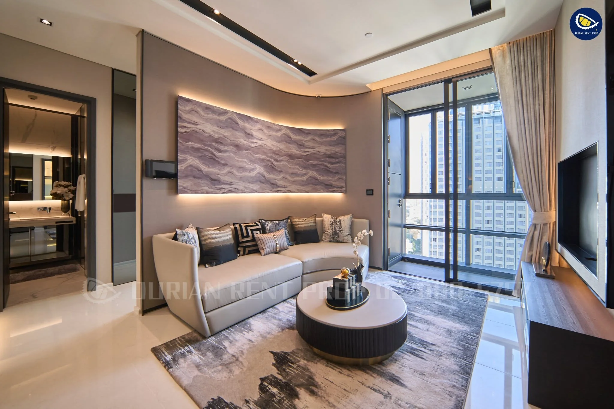 2 Bedroom condo in The Bangkok Thonglor