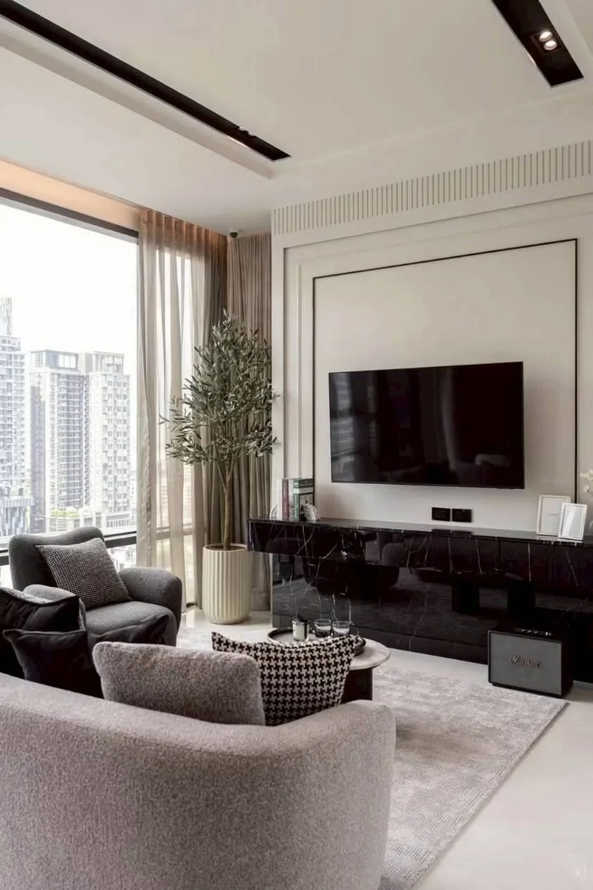 2 Bedroom condo in The Bangkok Thonglor