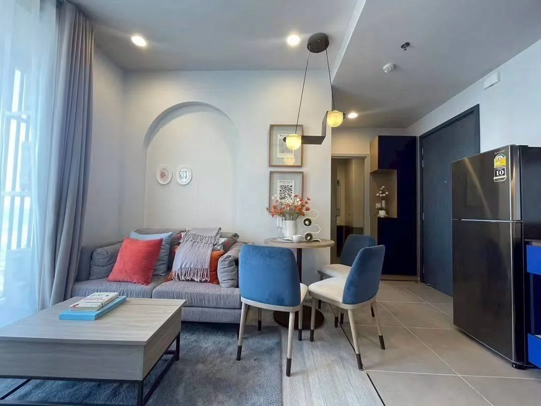 2 Bedroom condo in XT Ekkamai