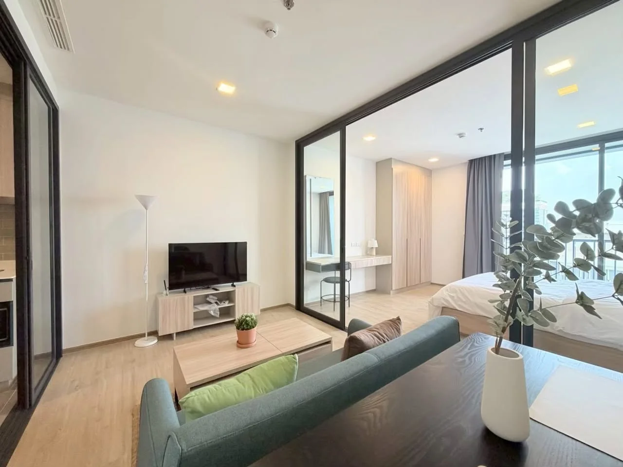 1 Bedroom condo in XT Phayathai
