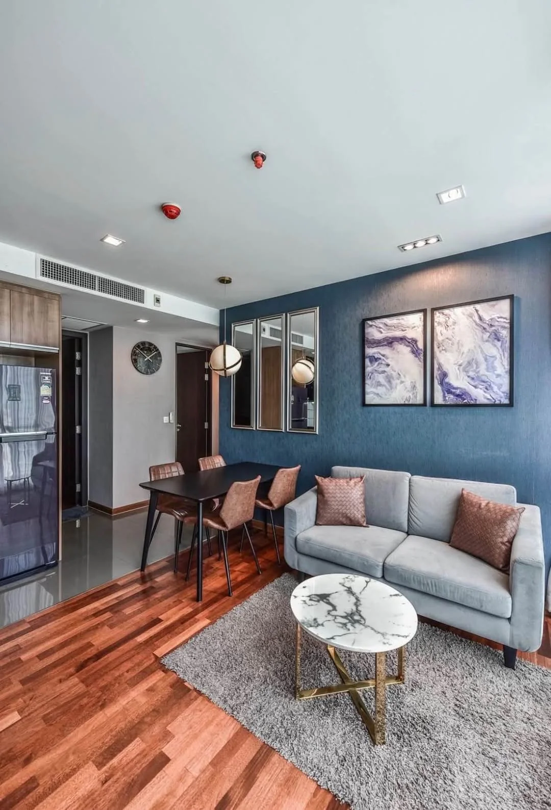 2 Bedroom condo in Wish Signature Midtown Siam