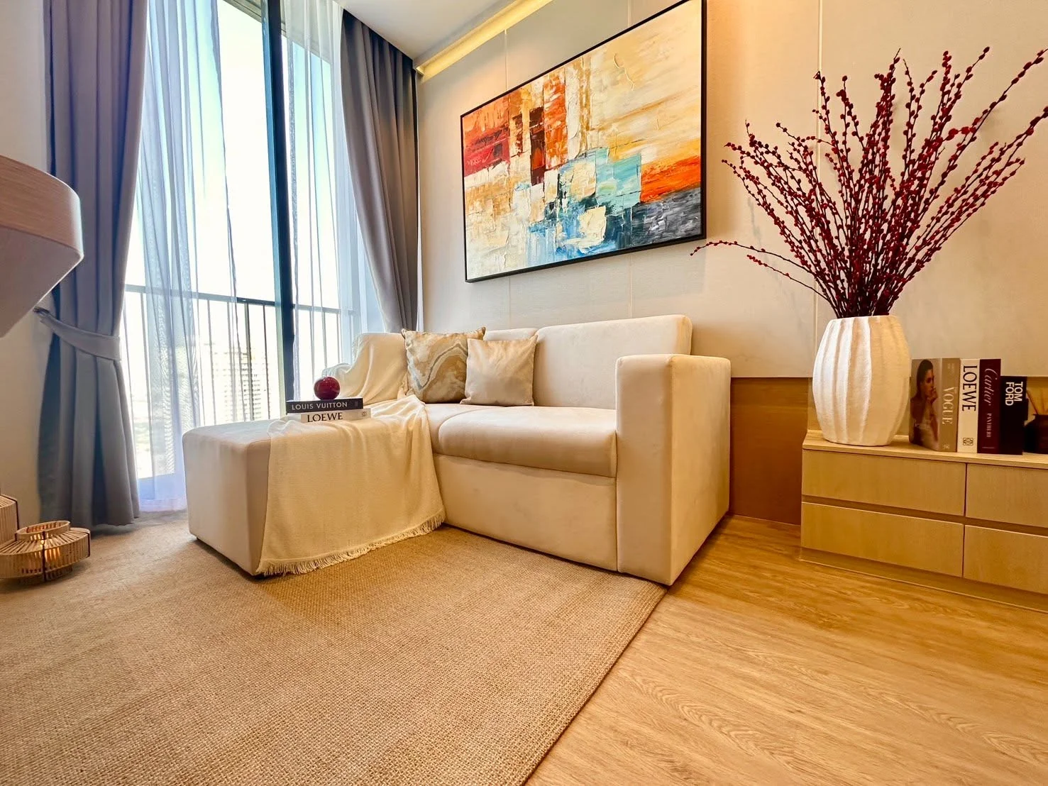 1 Bedroom condo in Noble State 39