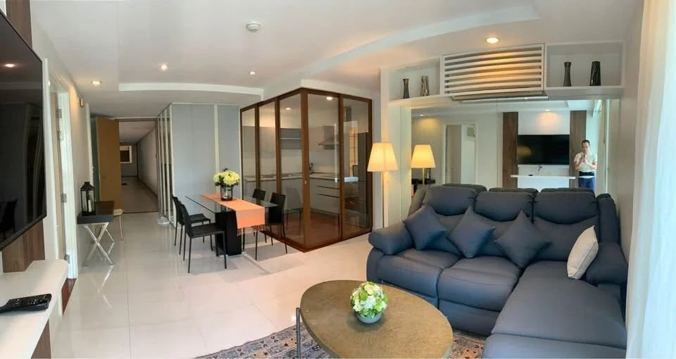 3 Bedroom condo in SIRI on 8 Sukhumvit 8