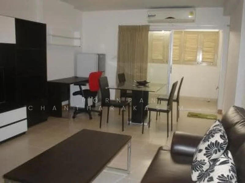 2 Bedroom condo in City Home Sukhumvit