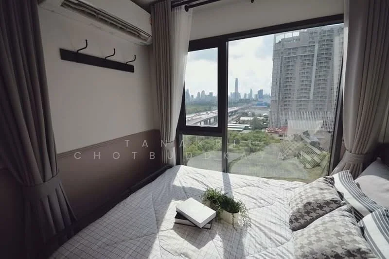 1 Bedroom condo in Life Asoke Hype