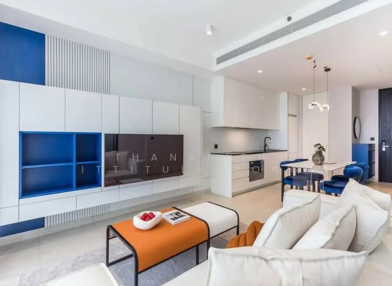 1 Bedroom condo in Tait Sathorn 12