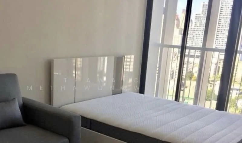 1 Bedroom condo in Park Origin Phrom Phong (Park 24)