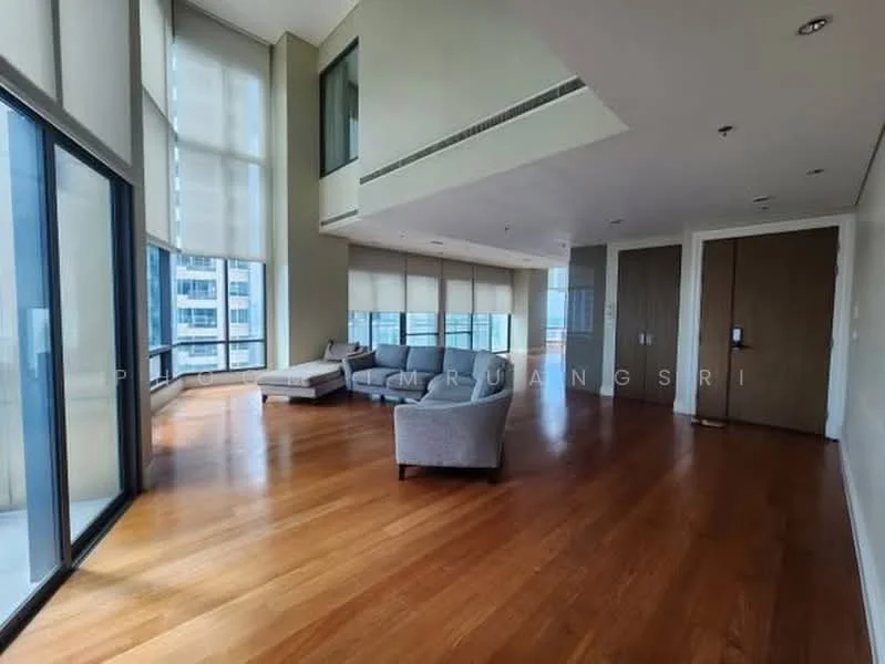 6 Bedroom condo in Bright Sukhumvit 24