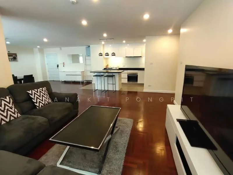 2 Bedroom condo in Silom Condominium