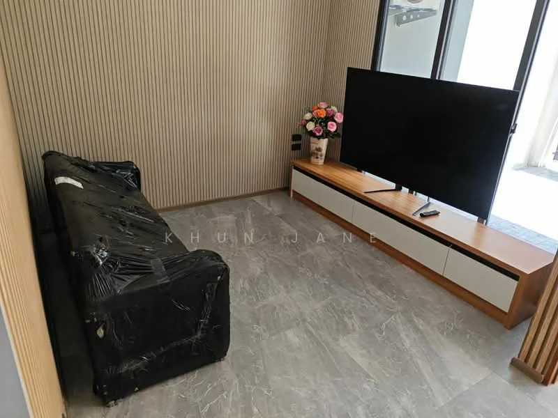 3 Bedroom condo in Ther Ladprao 93