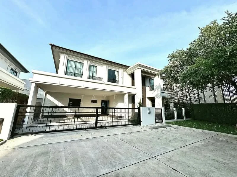 4 Bedroom condo in Setthasiri Bangna-Suvarnabhumi