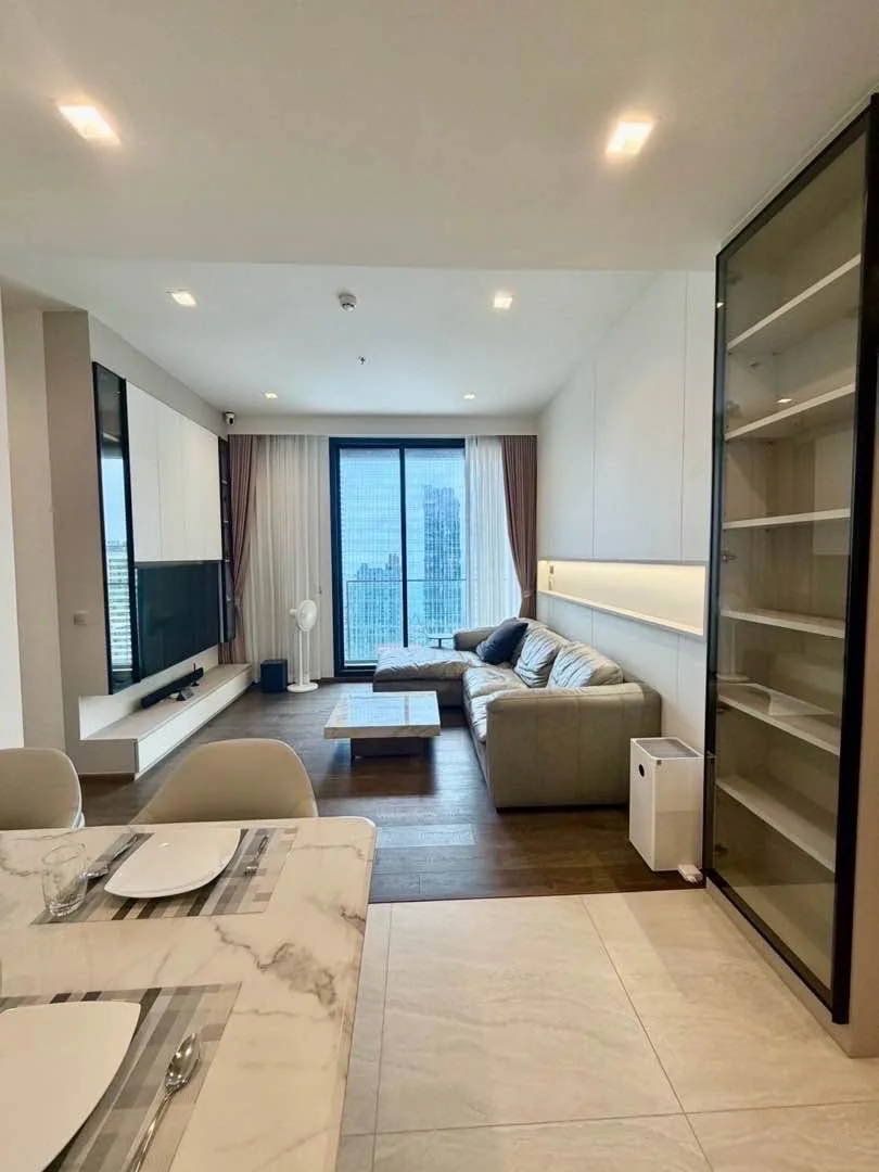 2 Bedroom condo in The Address Siam-Ratchathewi