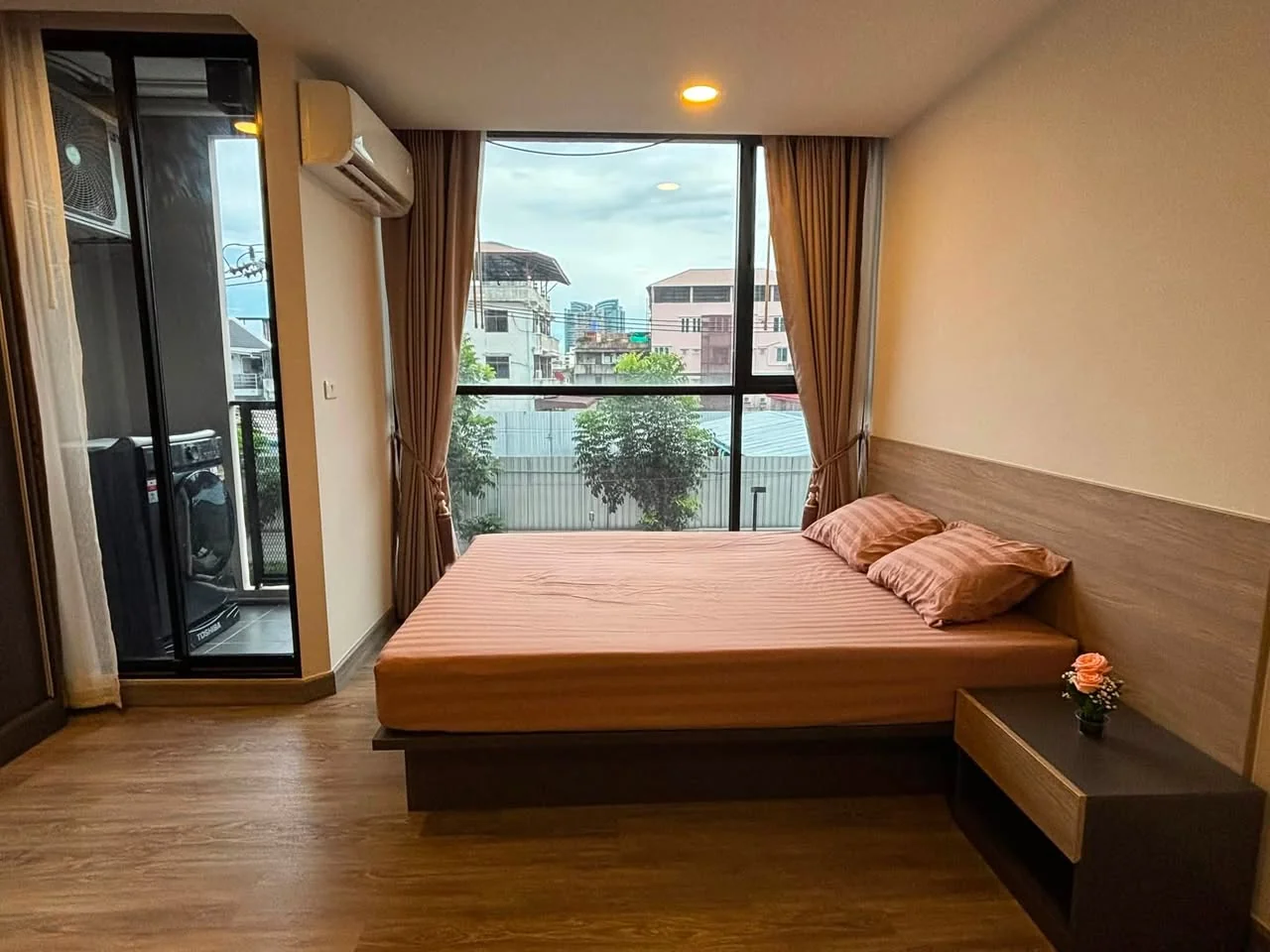 Studio condo in Flexi Sathorn - Charoennakorn
