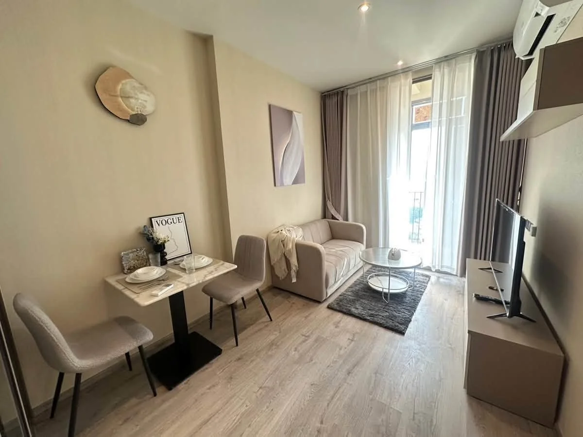 1 Bedroom condo in Rhythm Ekkamai Estate