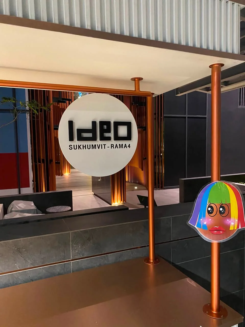 2 Bedroom condo in IDEO Sukhumvit Rama 4