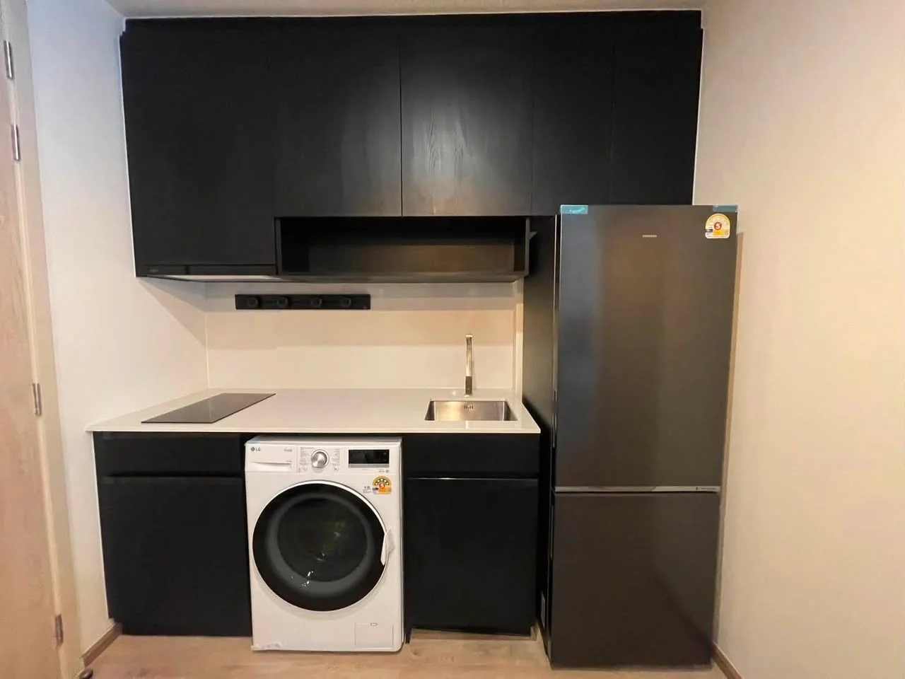 2 Bedroom condo in Nue District R9