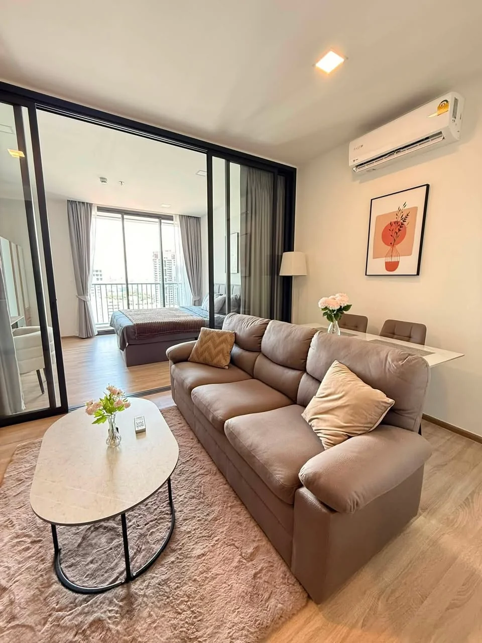 1 Bedroom condo in XT Phayathai