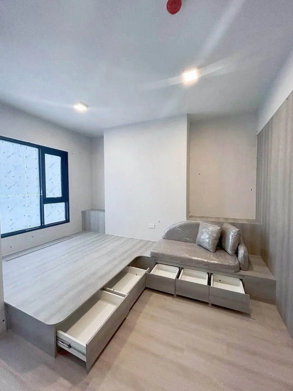1 Bedroom condo in COBE Ratchada-Rama 9