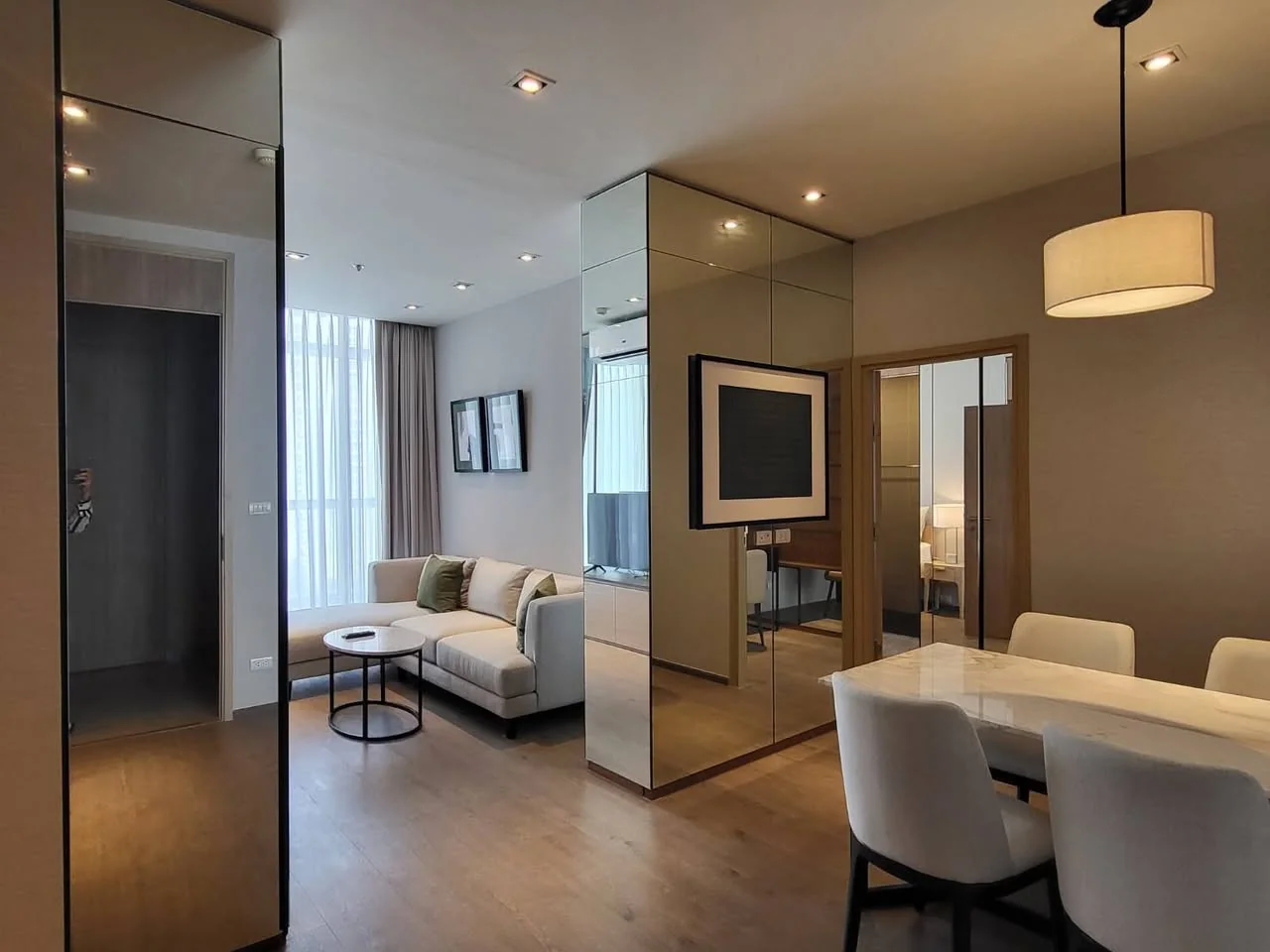 1 Bedroom condo in Park Origin Phrom Phong (Park 24)
