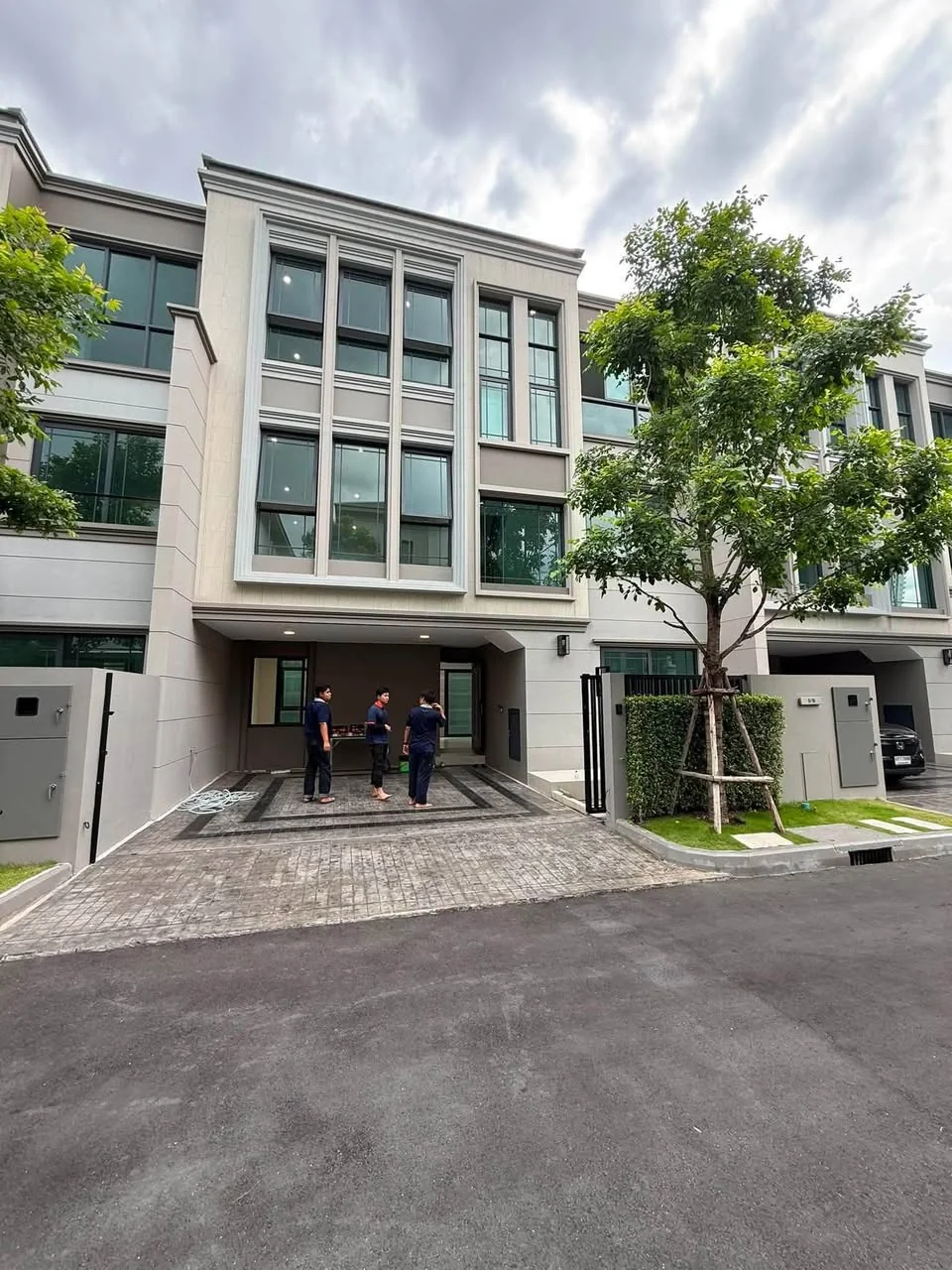 3 Bedroom condo in Baan Klang Muang Ratchayothin
