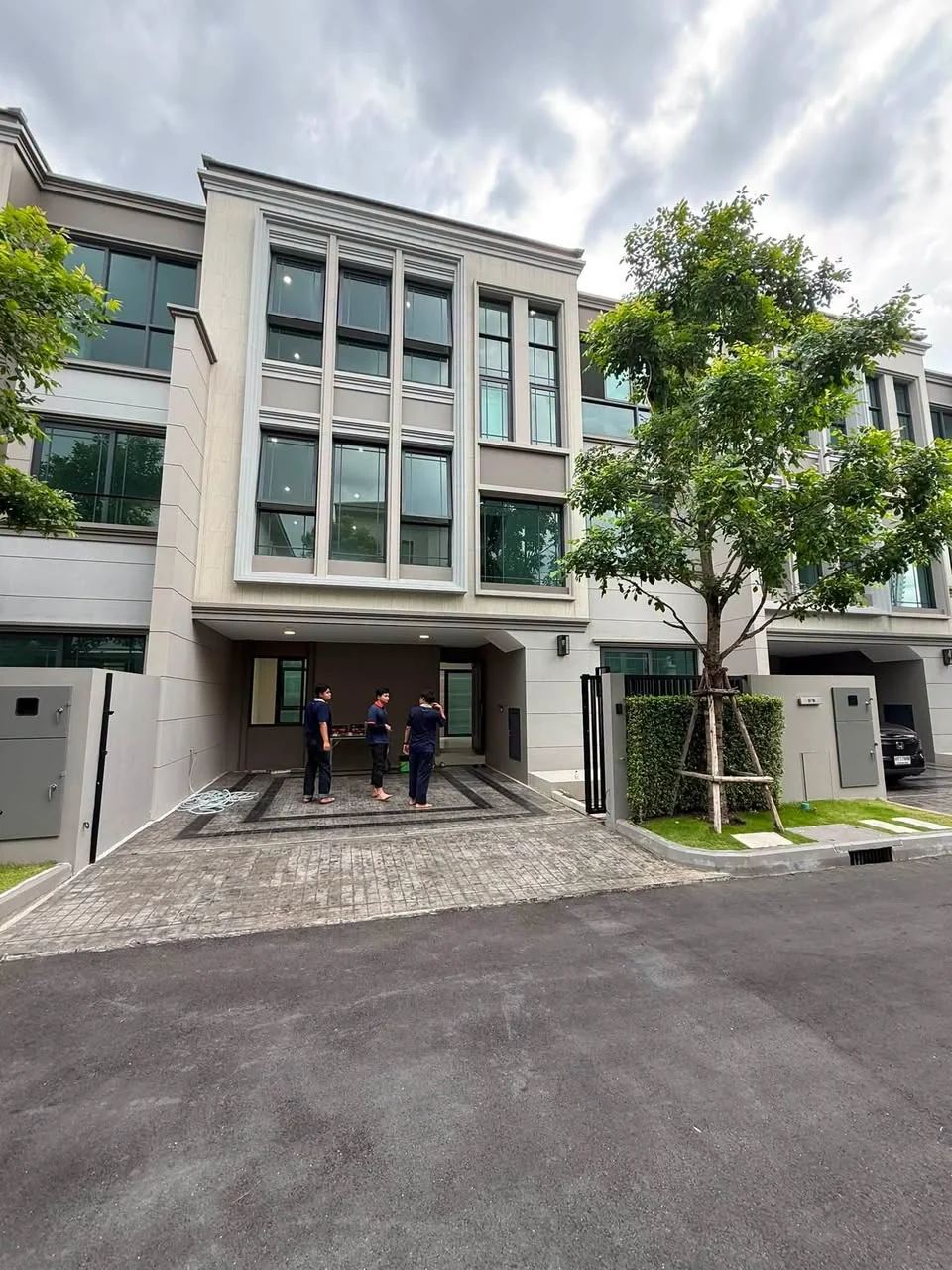 3 Bedroom condo in Baan Klang Muang Ratchayothin