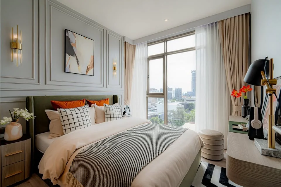 2 Bedroom condo in Rhythm Ekkamai Estate