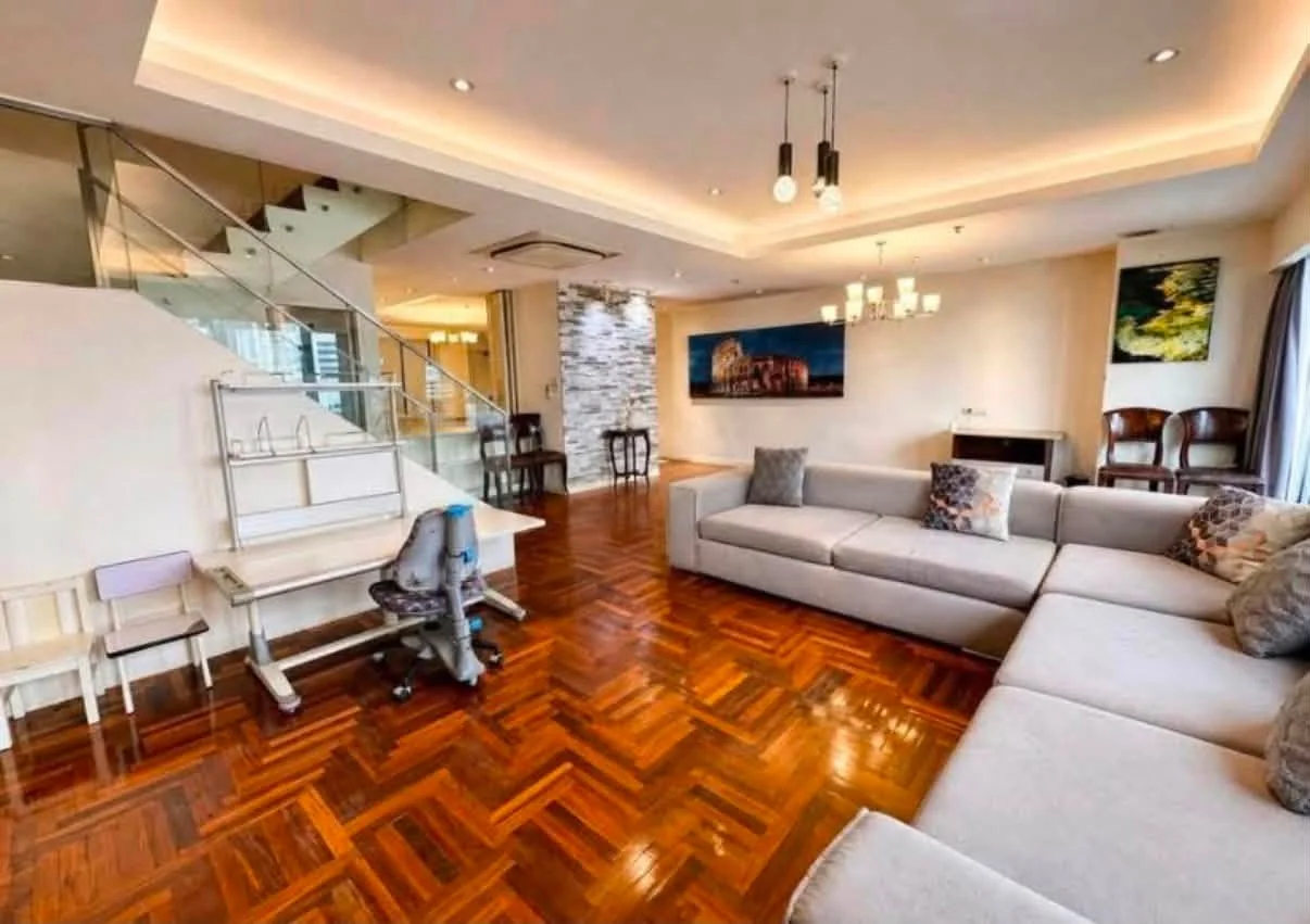 3 Bedroom condo in Kiarti Thanee City Mansion