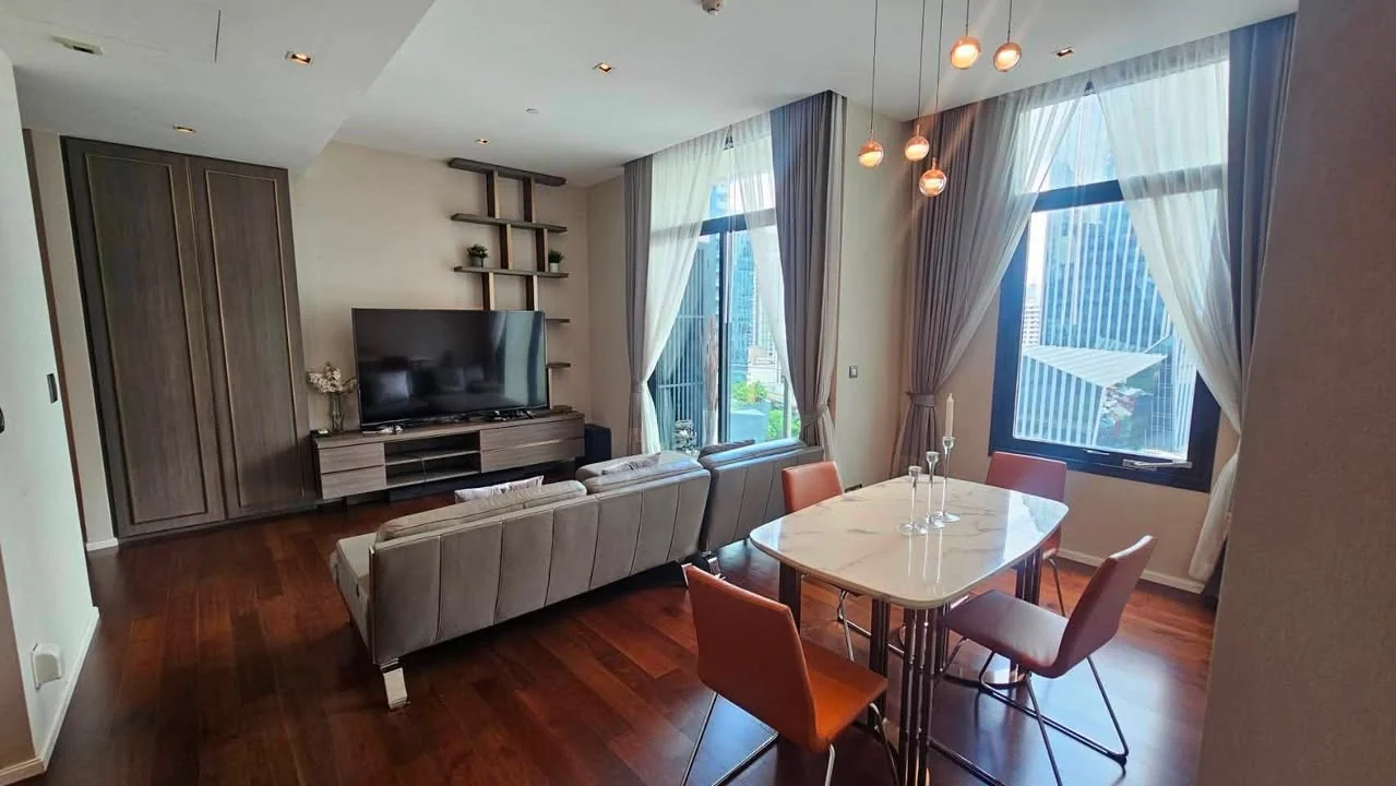 2 Bedroom condo in The Diplomat 39