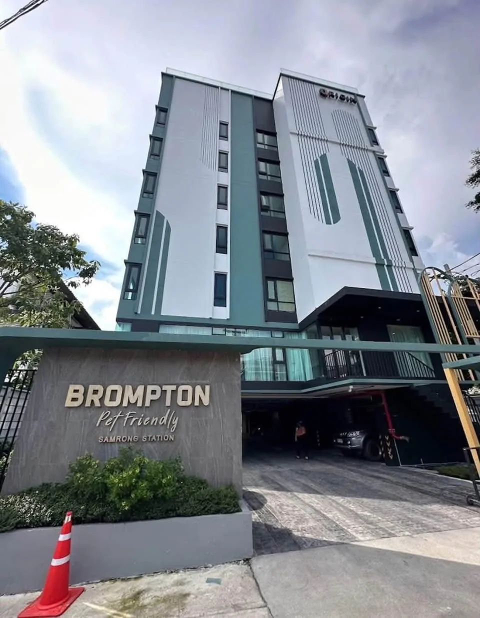 Studio condo in Brompton Pet Friendly Samrong Station : บรอมป์ตัน เพ็ท เฟรนด์ลี่ สำโรง