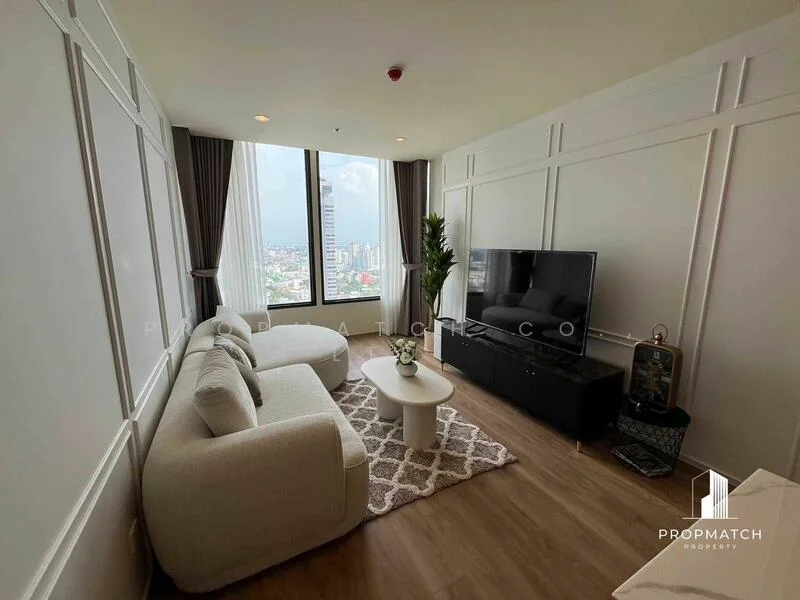 2 Bedroom condo in Noble Form Thonglor