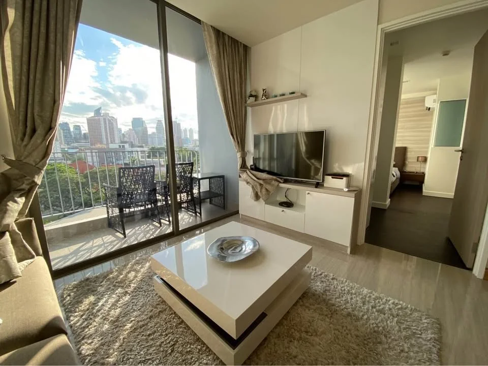 1 Bedroom condo in Downtown Forty Nine
