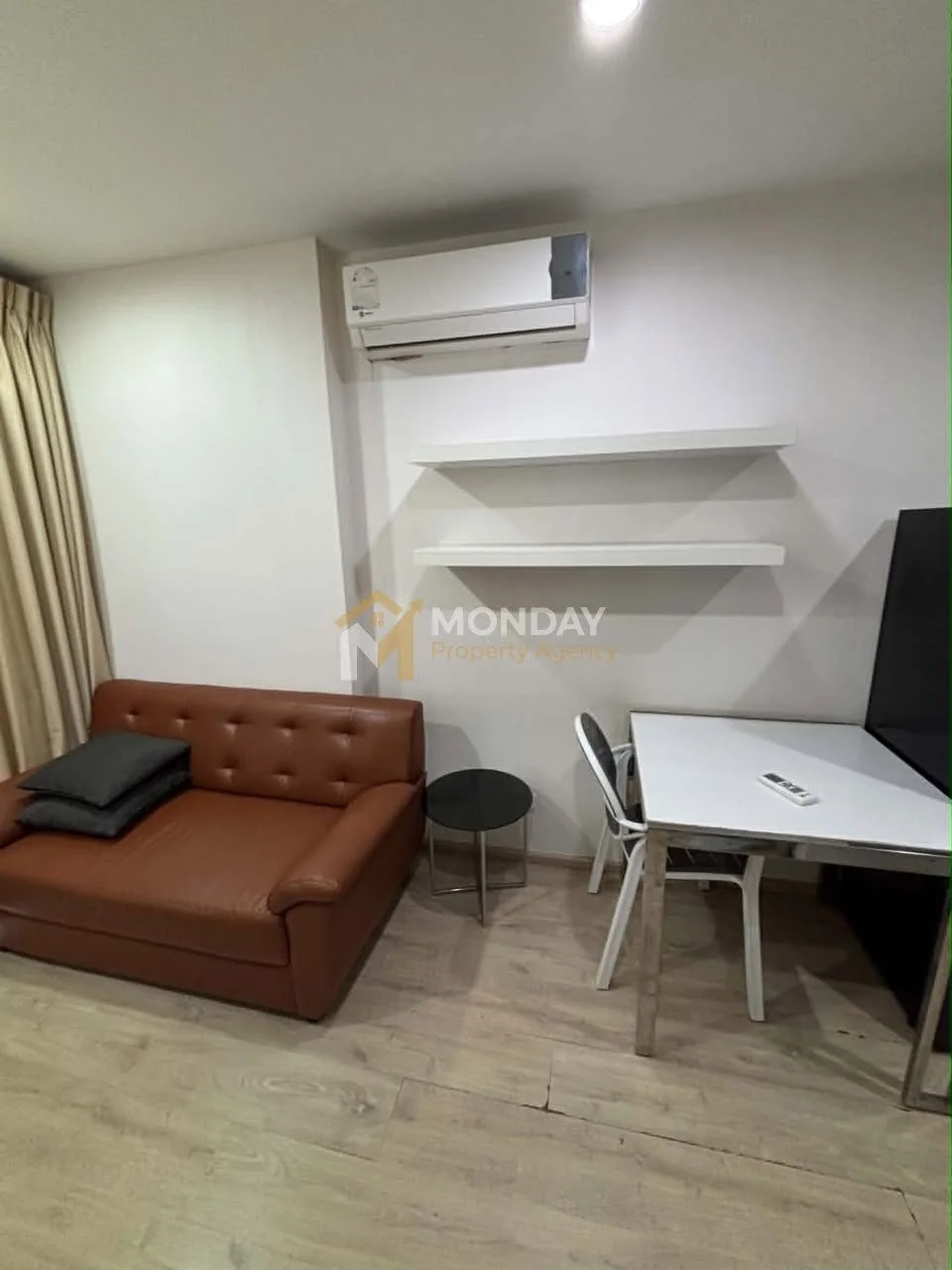 1 Bedroom condo in IDEO Sathorn Tha Phra