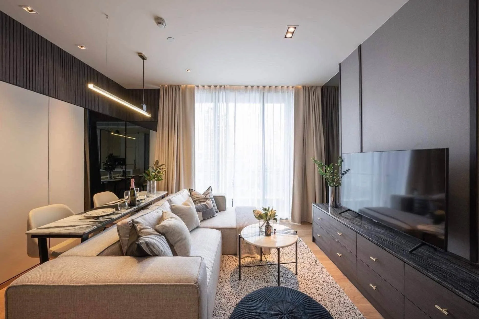 1 Bedroom condo in BEATNIQ Sukhumvit 32