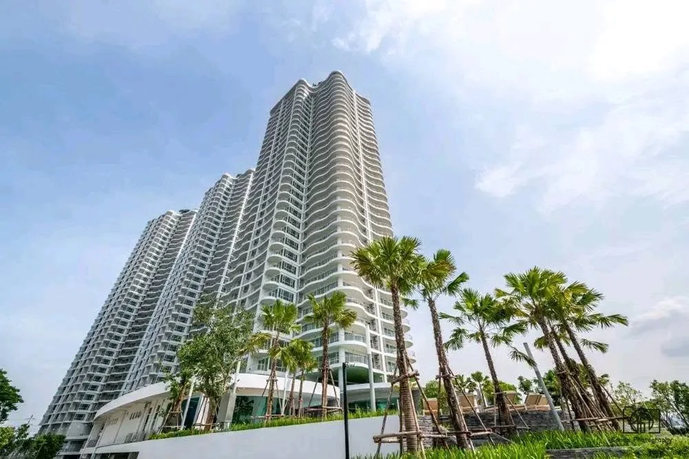 2 Bedroom condo in Supalai Riva Grande Rama 3