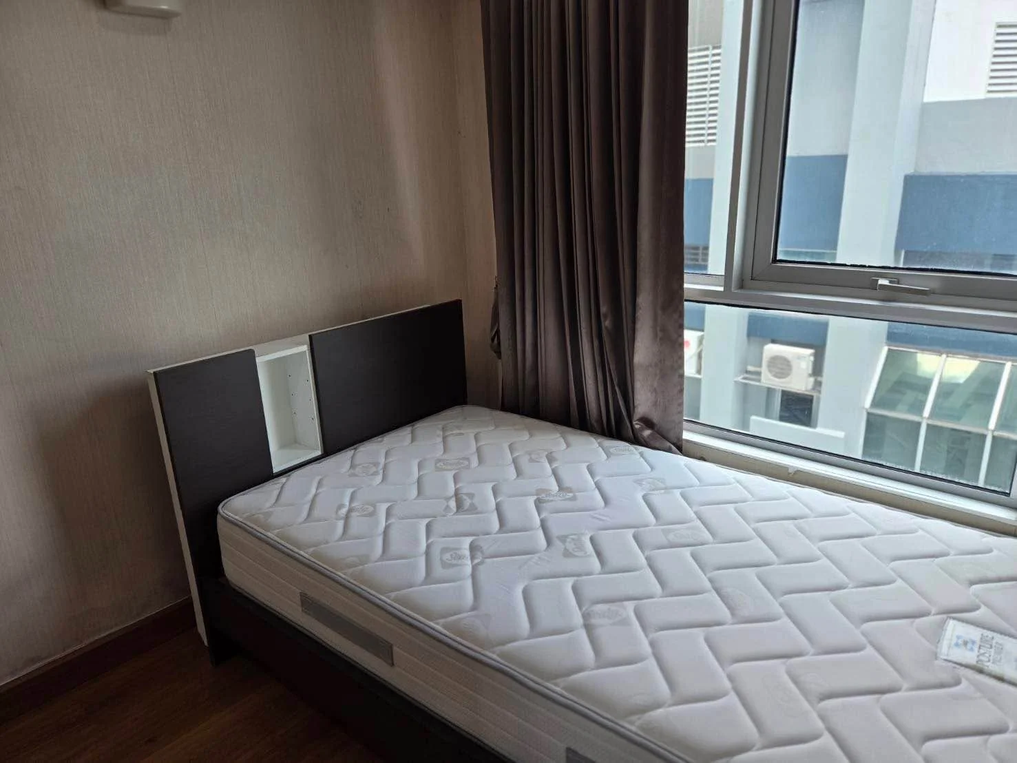 2 Bedroom condo in Belle Grand Rama 9