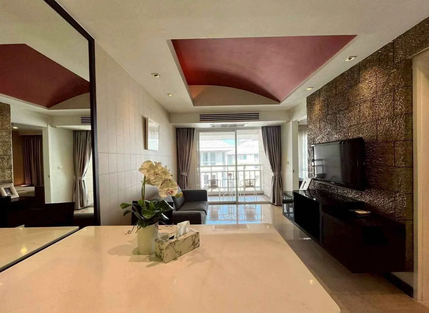 1 Bedroom condo in The Bangkok Narathiwas