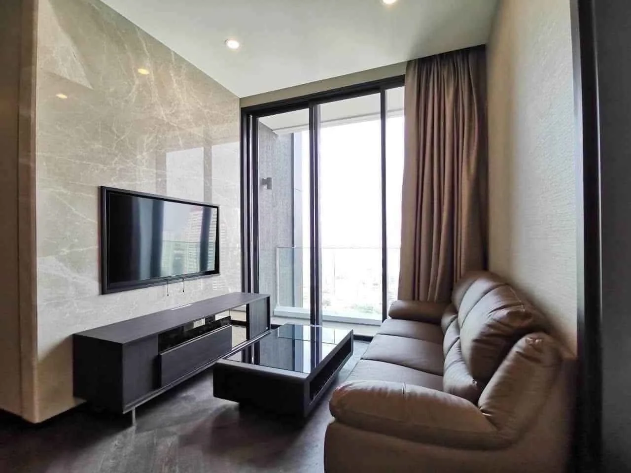 2 Bedroom condo in The Esse Sukhumvit 36