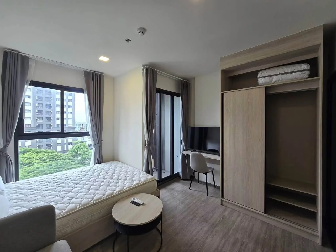 1 Bedroom condo in NIA by Sansiri